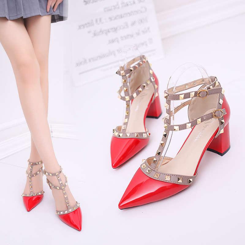 2022 Women's Shoes Summer Fashion Female Sandals Rivet Metal Decoration Pu Leather Style Women High Heels Zapatos De Mujer
